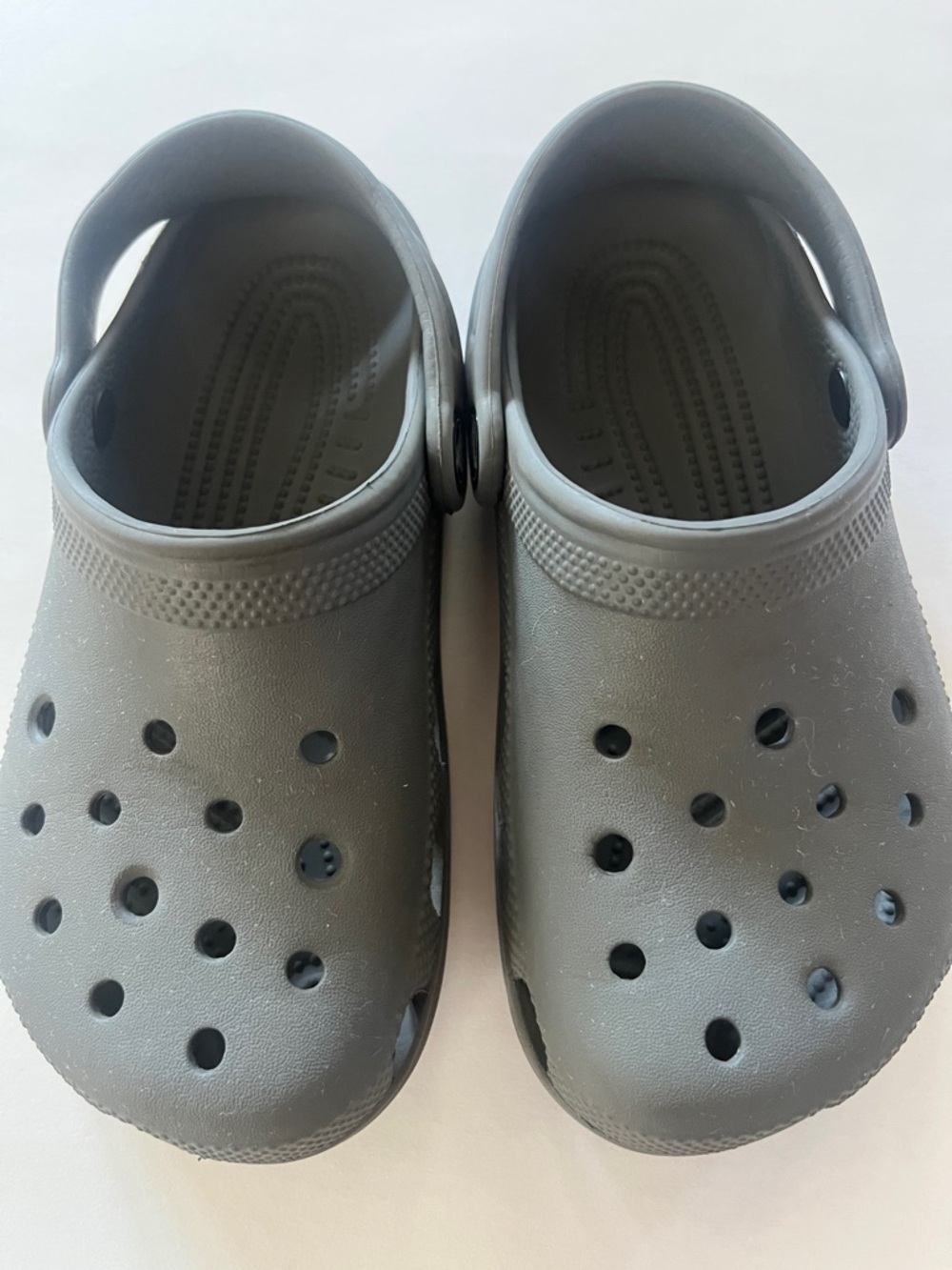 Kids grey Crocs size youth one boys girls CROCS size one gray kids crocs size 1